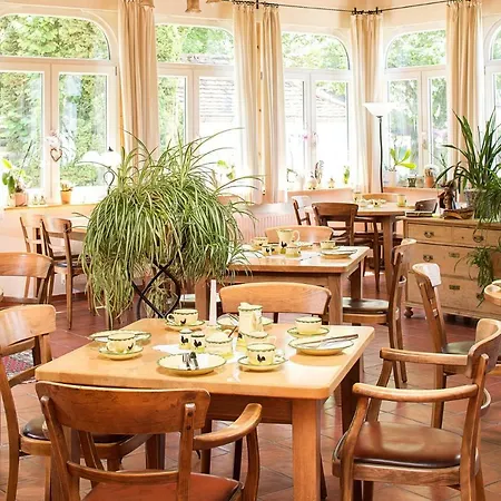 Oberwirt Gasthaus & ホテル